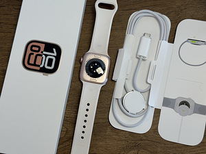 Apple Watch Series 10, 42mm, Rose Gold GPS (3 foto / 3)