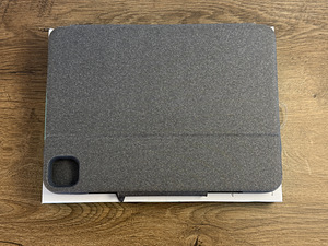 Apple iPad 11" Logitech Keyboard SWE (2 foto / 3)