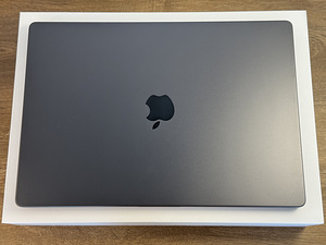Apple Macbook M4 Pro 24gb/512gb 14C CPU, 20C GPU (16-inch, 2 (2 foto / 3)