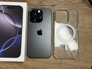 Apple iPhone 16 Pro 128gb, Black Titanium (3 foto / 3)