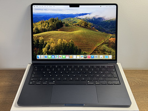 Apple Macbook Air M2 8gb/256gb (13-inch, 2022), Midnight SWE (1 foto / 3)