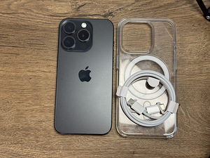 Apple iPhone 15 Pro 512gb, Black Titanium (3 foto / 3)