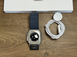 Apple Watch Ultra 2nd Gen, 49mm, Titanium Cellular + GPS (3 foto / 3)