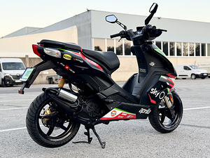 Aprilia SR50R 2021 (3 foto / 10)