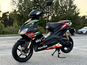 Aprilia SR50R 2021 (5 foto / 10)