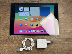 Apple iPad 10.2" 7th Gen (2019) 32gb, Wifi, Space Grey (1 фото из 3)