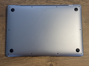 Apple Macbook Air 16gb/256gb (13-inch, 2019), Space Grey SWE (3 foto / 3)