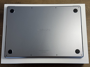 Apple Macbook M1 Max 32gb/1TB 10c/32c (16-inch, 2021) (3 foto / 3)