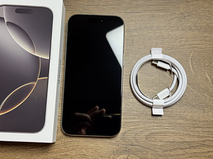 Apple iPhone 16 Pro 128gb, Natural Titanium (2 foto / 3)