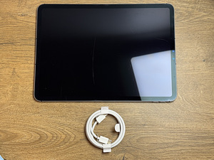 Apple iPad Pro 11" M1 (2021) 256gb, Wifi + 5G, Space Grey (2 foto / 3)
