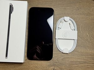 Apple iPhone Air 256gb, Space Black (2 foto / 3)