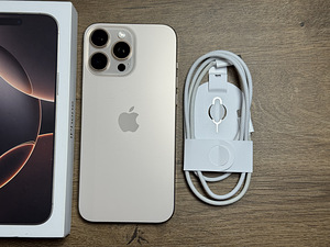 Apple iPhone 16 Pro Max 256gb, Desert Titanium (3 foto / 3)