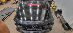 Audi a6 c6 universaal tagumine luuk musta värvi (LZ9Y) (1 foto / 1)