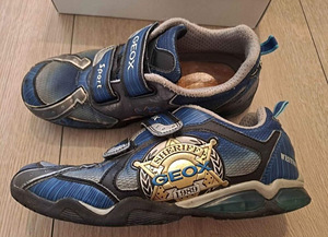Geox мигающие кроссовки, 37