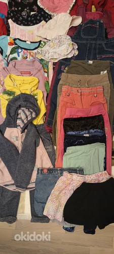 Одежда для девочки р.104 (43 шт) (фото #3)