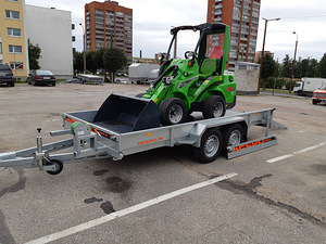 Minilaadur Avant 530 / 755i / 760i / 225 (RENT) (2 foto / 3)