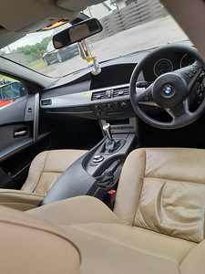 Продам/обменяю BMW e60 520d с правым рулем (3 фото из 4)
