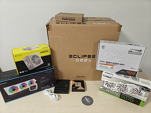 PC 9800x3D, 360 AIO, B650 Edge, DDR5 32GB, SSD 2TB, RTX 5070 (3 foto / 8)