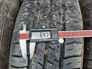 Continental 4x4 contact 205/70/R15 (5 foto / 7)