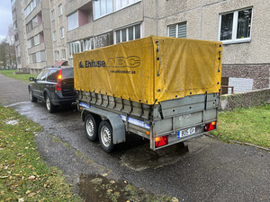 Прицеп в аренду (2 фото из 4)