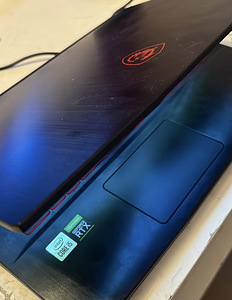 MSI mänguri sülearvuti Thin Gaming 15, i5 8GB 512GB RTX3060 (2 foto / 6)