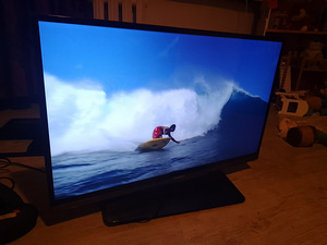 Teler Smart tv Philips 32 tolli (7 foto / 8)