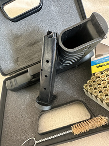 Stardipüstol BLOW TR92 + padrunid 9mm (5 foto / 7)