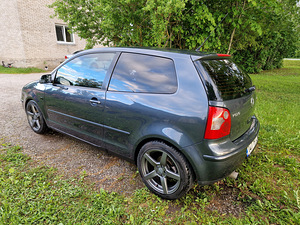 VW Polo 1.9 TDI 74kw (10 foto / 10)
