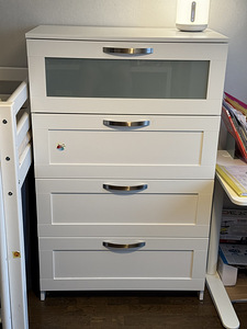 Комод Ikea Brimnes с 4 ящиками (1 фото из 2)