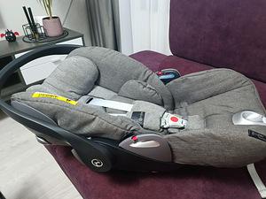 Turvahäll Cybex Cloud Q Platinum + isofix (3 foto / 3)