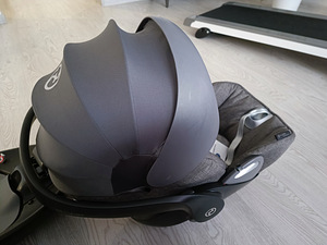 Turvahäll Cybex Cloud Q + isofix (3 foto / 3)