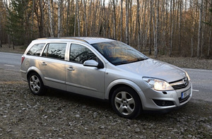 Opel Astra 1.9 CDTI 74kw REG.TASU MAKSTUD (3 foto / 4)