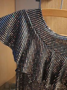 Zara pidulik kleit s 140 (1 foto / 3)