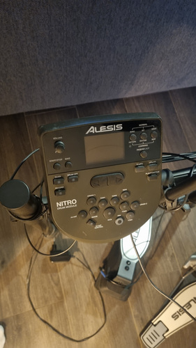 Alesis Nitro Mesh. Elektrilised trummid.
