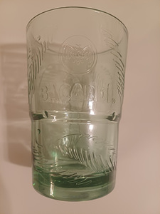 Klaasid: Bacardi 3+7 set 350 & 250 (1 foto / 8)