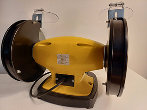 Steeltec (SKU: XWS061) BENCH GRINDER 200MM 230V - KÄI (7 foto / 10)