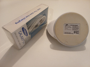 Samsung Wireless Charger White EP-PG9201 / зарядное устройст (3 фото из 5)