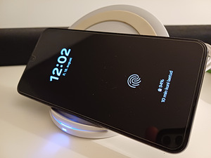 Samsung Wireless Charger White EP-PG9201 / зарядное устройст (4 фото из 5)