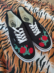 Vans jalanõud (1 foto / 1)