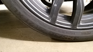 Suverehvid 325/30/R21, Continental, 2tk (2 foto / 3)