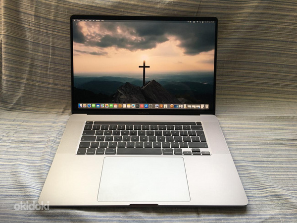 Macbook Pro 16" 2019 16GB 500GB Аккумулятор 251 циклов
