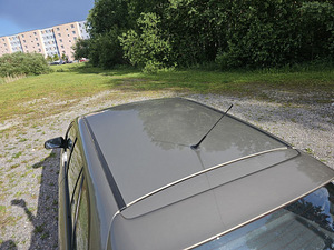Mazda 323f 1998 aasta (10 foto / 12)
