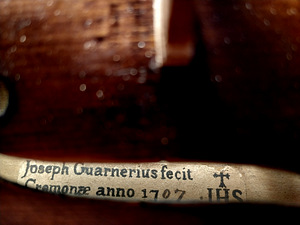 Viiul sildiga Joseph Guarnerius 1707