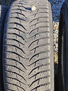 Kumho 205/55/17 (2 foto / 4)