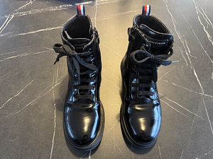Tommy Hilfiger saapad (2 foto / 3)