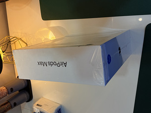 Airpods Max, реплика (3 фото из 3)