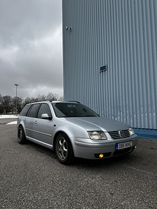 Bora 1.9d 74kw manual (3 foto / 14)