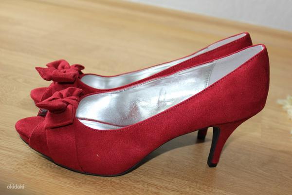 Punased naiste kingad, nr 41, USAst, uued (foto #3)