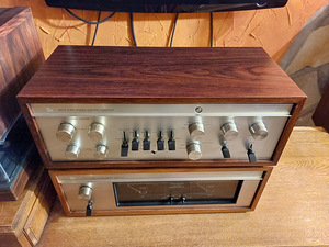Luxman M-150 + P -350 (2 foto / 10)