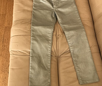 Нарядные джинсы на девочку фирмы GapKids 5-6лет, 68см.